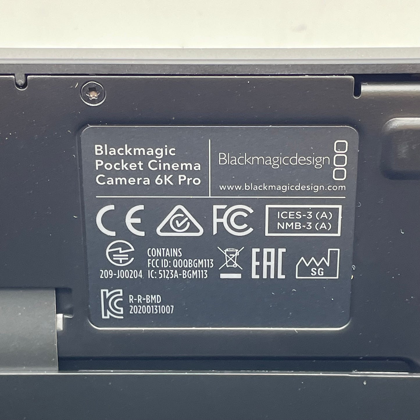 Blackmagic Design Pocket Cinema Camera 6K Pro EF Handheld Digital Film Camera