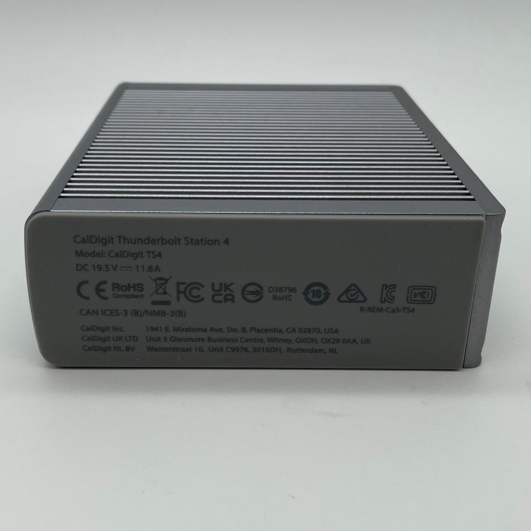 CalDigit Thunderbolt Station 4 Docking Station CALDIGIT TS4