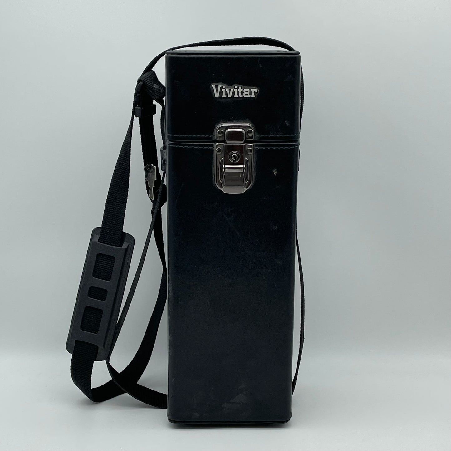 Vivitar MC Telephoto Zoom 120-600mm f/5.6-8.0 Nikon AI-S Zoom Lens
