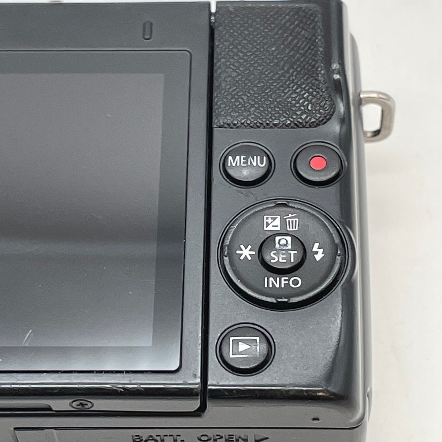 Canon EOS M200 24.1MP Mirrorless Camera Body Only