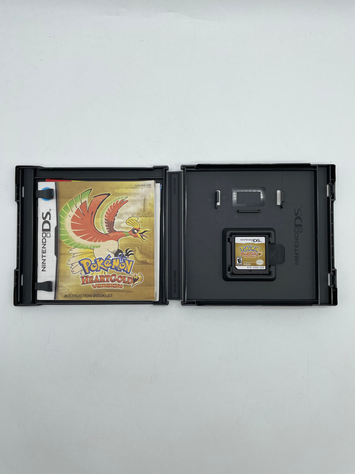 Pokemon HeartGold Version (Nintendo DS, 2010)